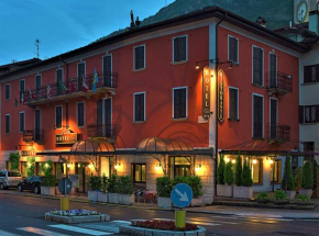 Отель Bes Hotel Papa San Pellegrino Terme  Сан-Пеллегрино-Терме